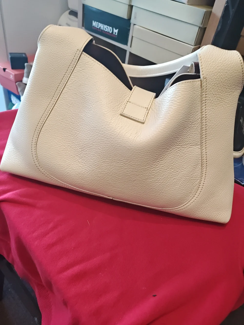 Martina Galanti Cream Leather Shoulder Tote